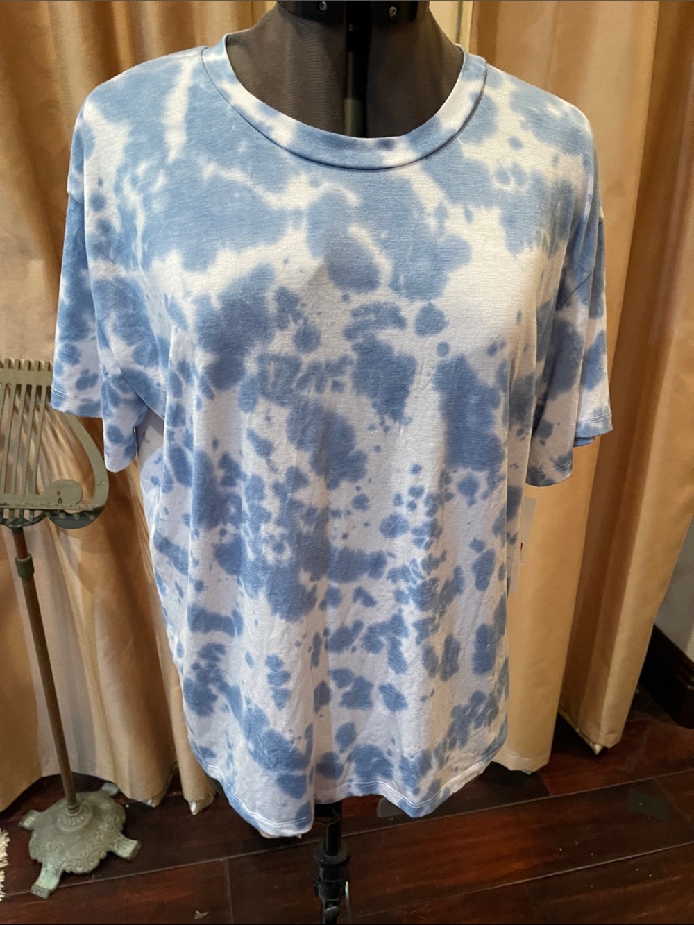 Relaxed Blue Tie-Dye Short Sleeve Tee
